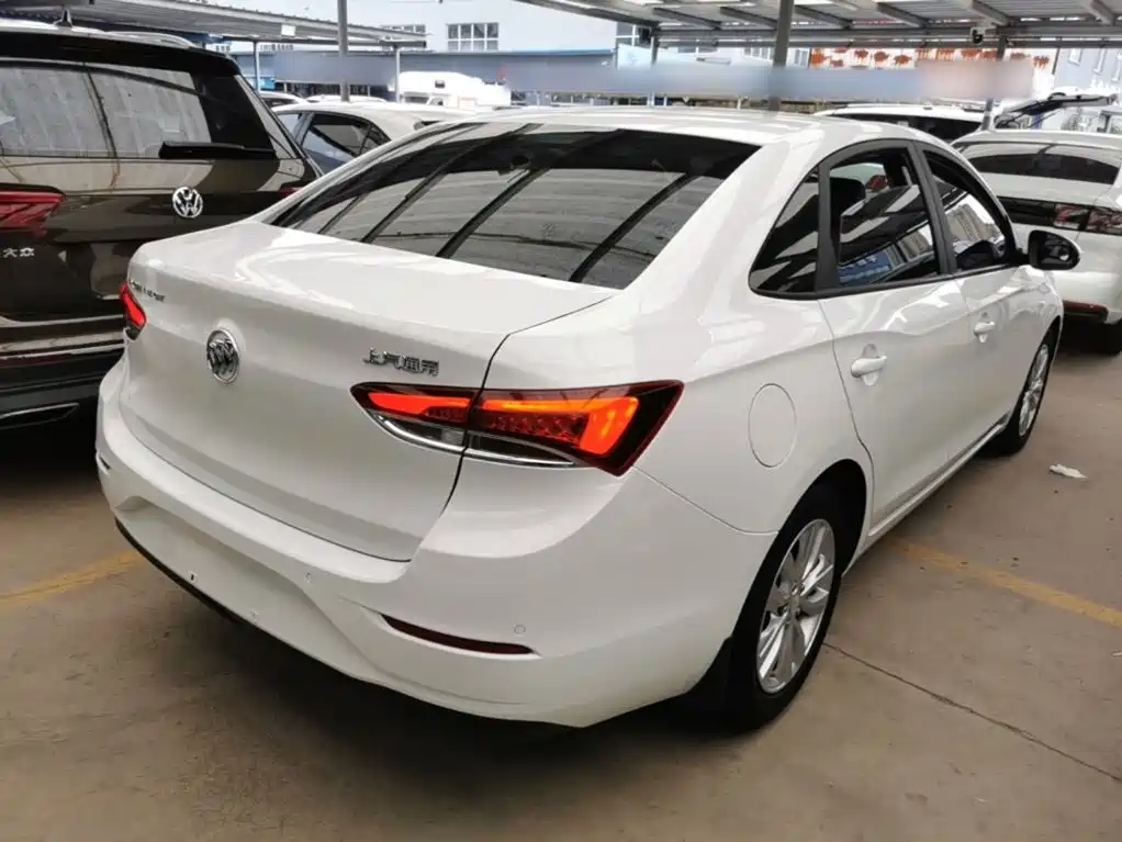Buick Excelle — миниатюра 7