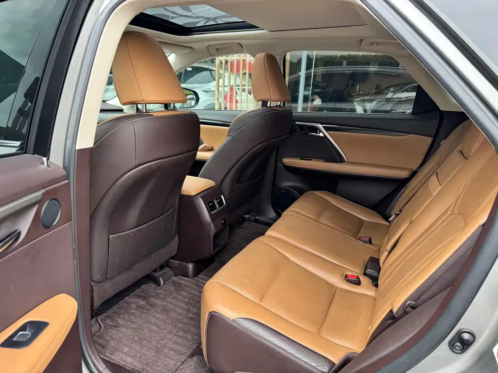 Lexus RX — миниатюра 11