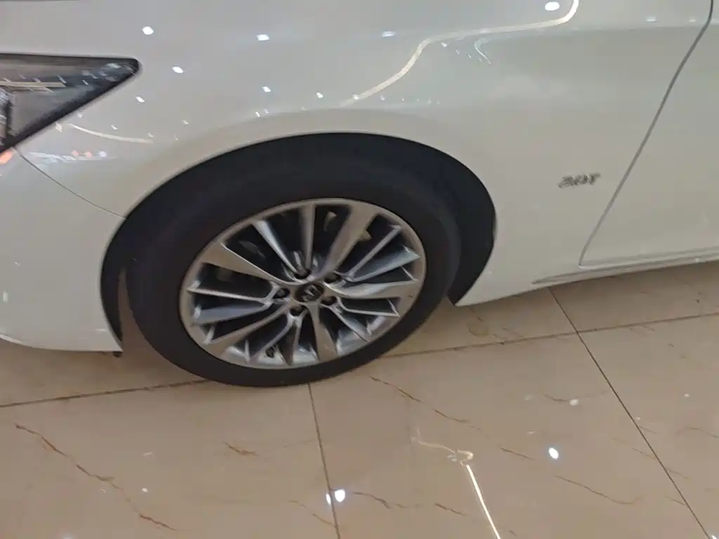 Infiniti Q50L — миниатюра 23