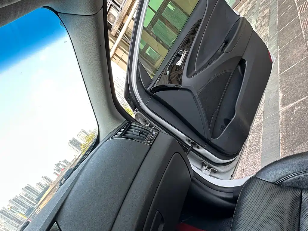 Hyundai Sonata — миниатюра 21