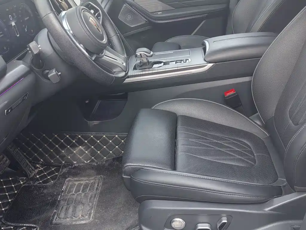 Hongqi HS7 PHEV 2024 2.0T PHEV 6 мест