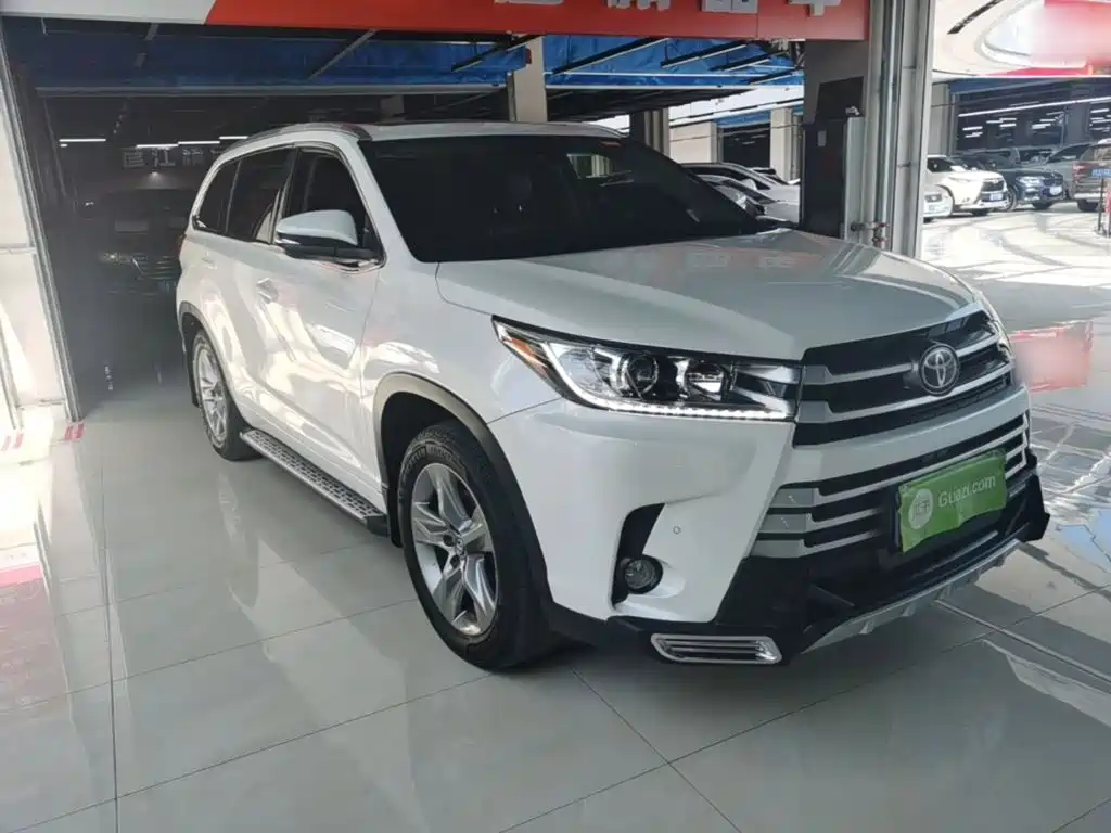 Toyota Highlander — миниатюра 4