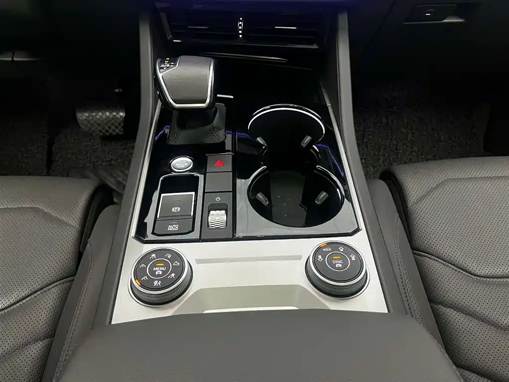 Volkswagen Touareg 2019 3.0TSI V