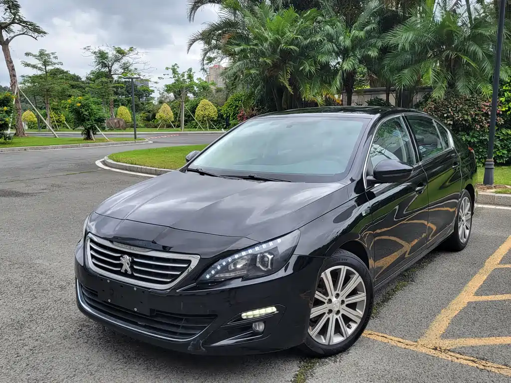 Peugeot 408 2016