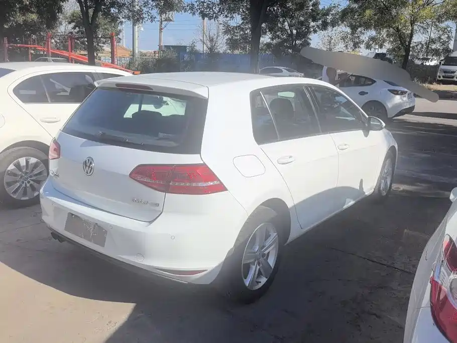 Volkswagen Golf — миниатюра 3