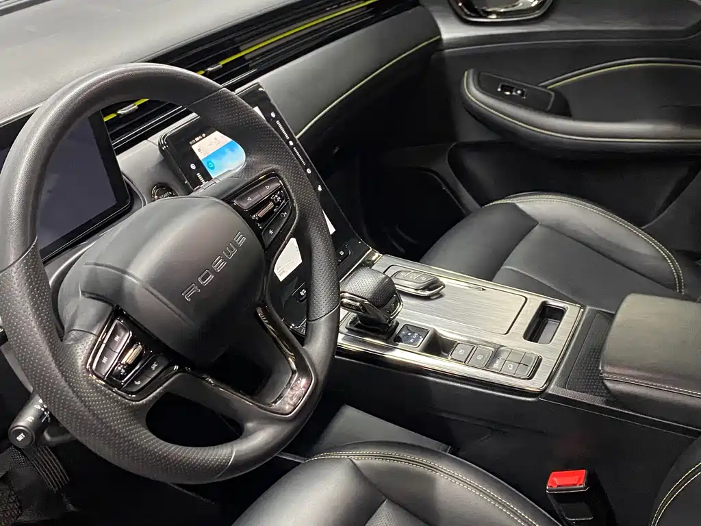 Roewe RX5 — миниатюра 8