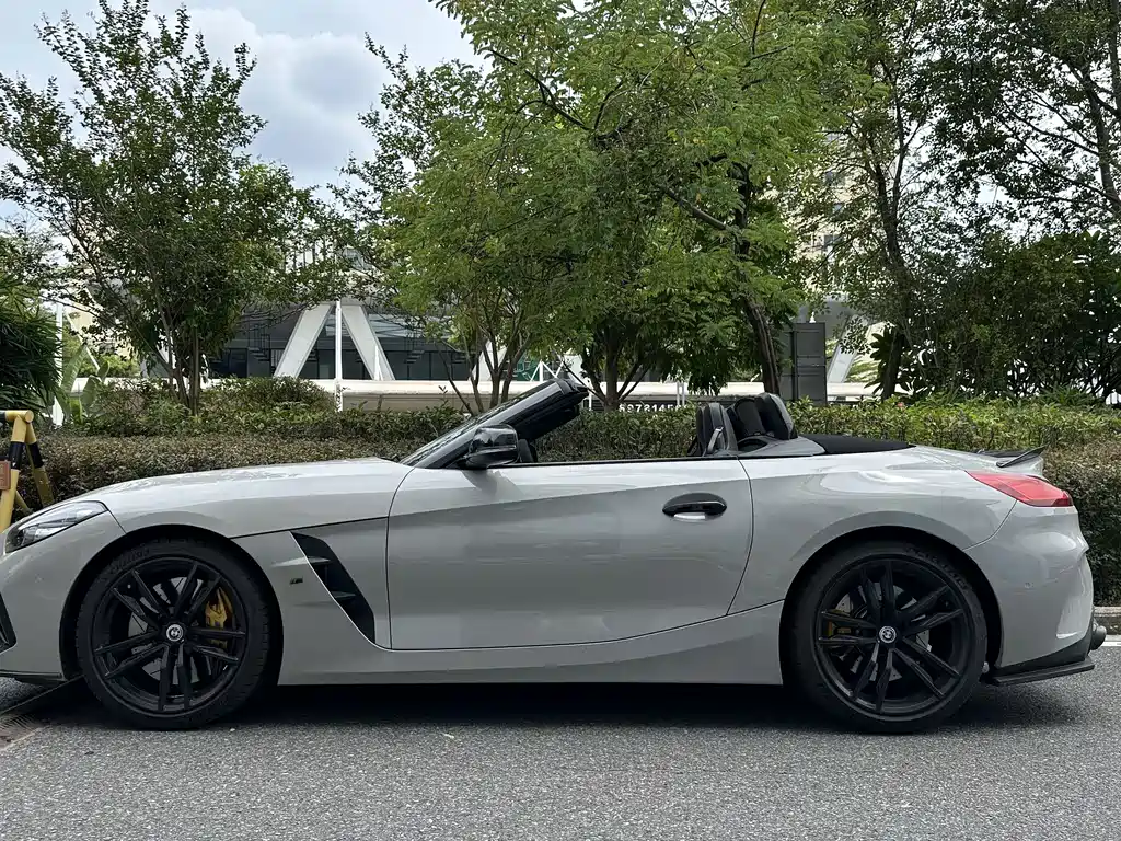 BMW Z4 — миниатюра 10
