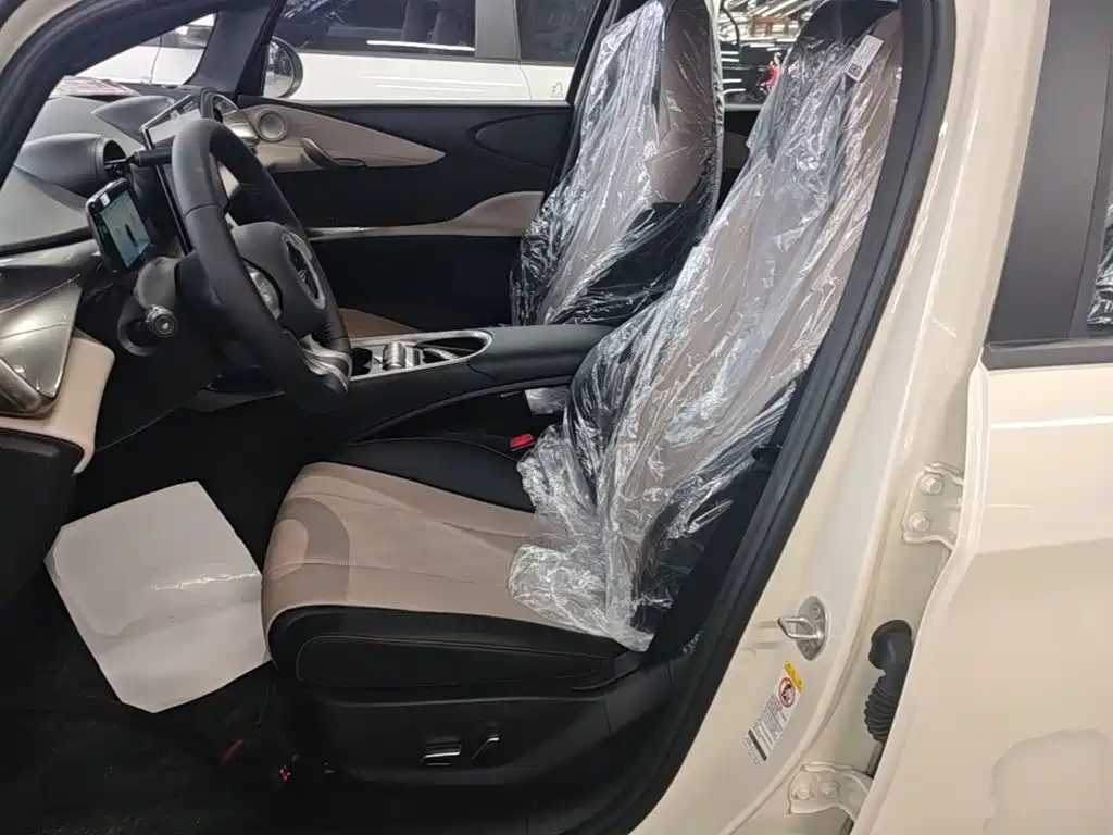 BYD Dolphin — миниатюра 15