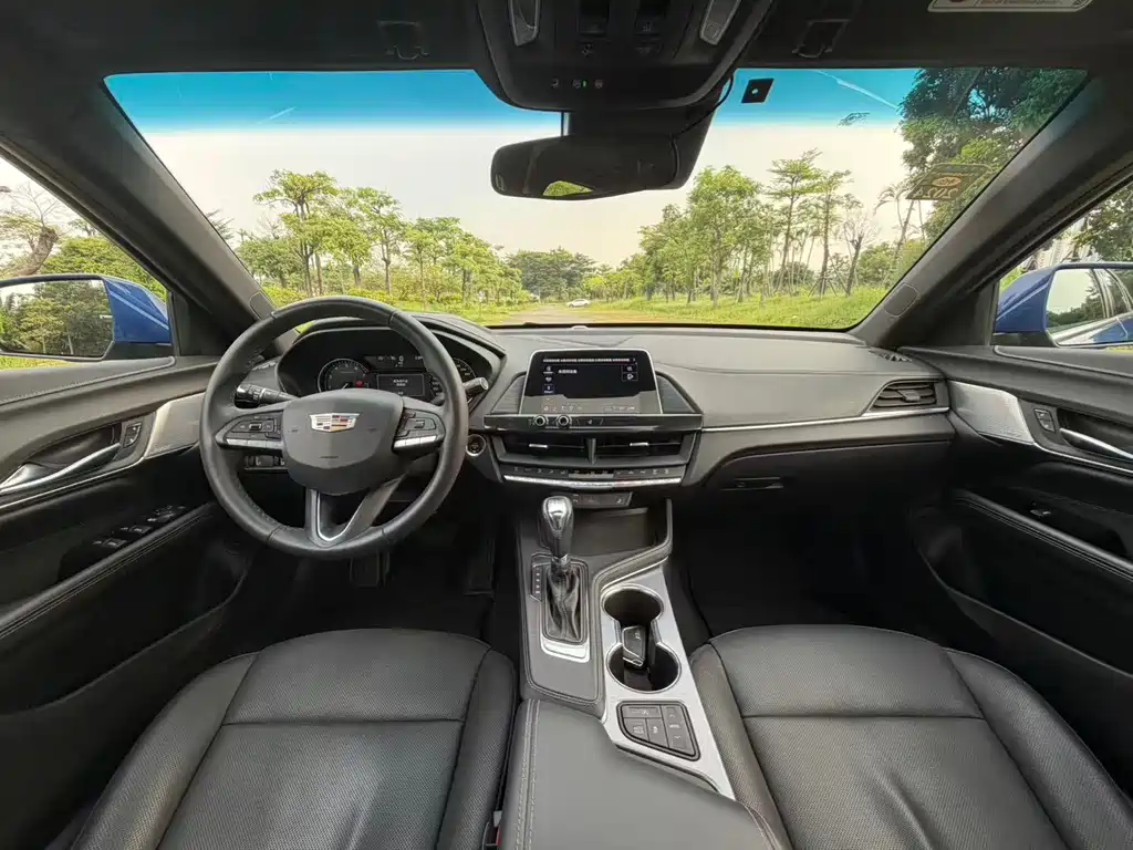 Cadillac CT4 — миниатюра 14