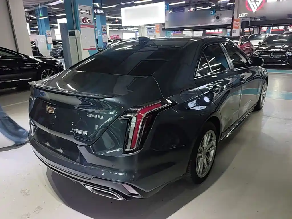 Cadillac CT4 — миниатюра 7