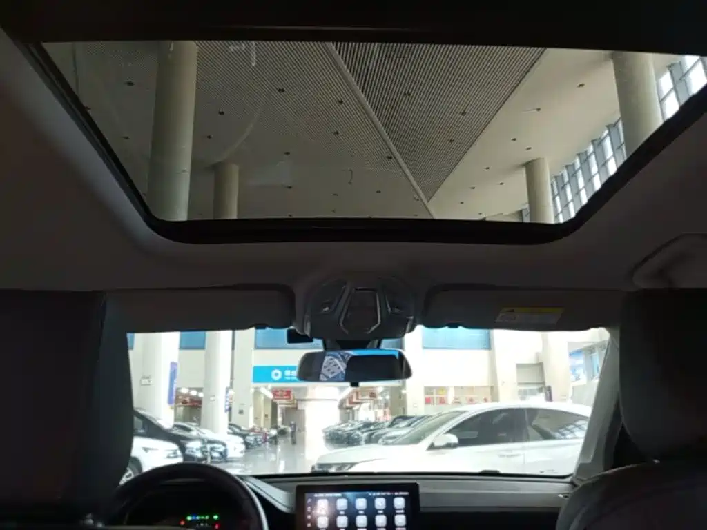 Wuling Xingchen — миниатюра 18