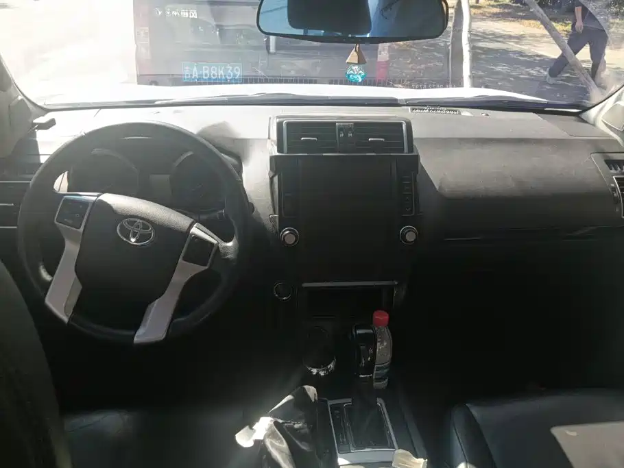 Toyota Prado — миниатюра 12