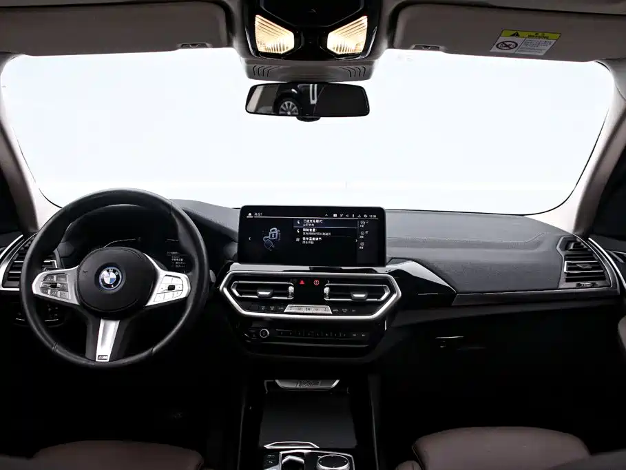 BMW iX3 — миниатюра 5