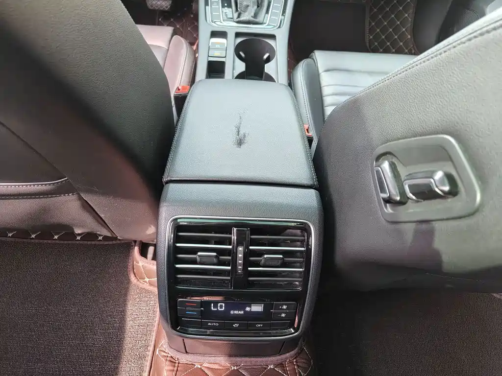 Volkswagen Magotan — миниатюра 12