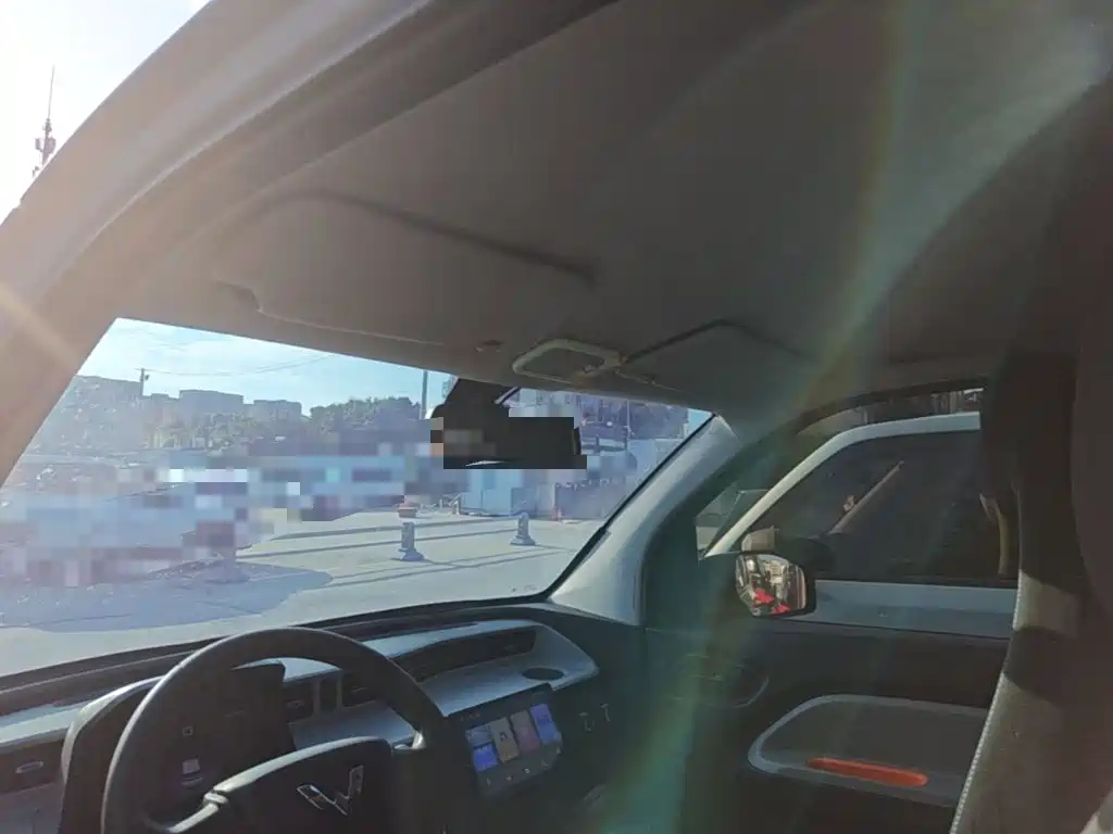 Wuling MINIEV — миниатюра 18