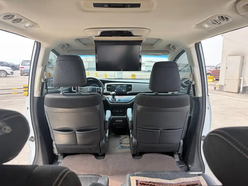 Honda Odyssey — миниатюра 5