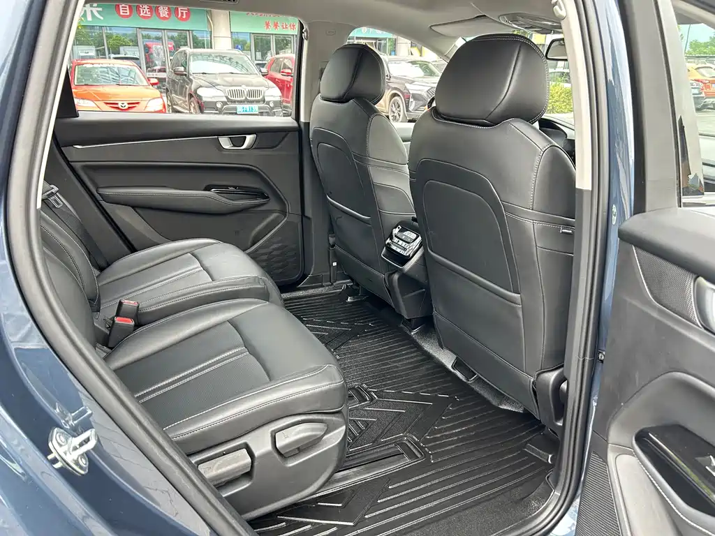 Wuling Victory — миниатюра 17