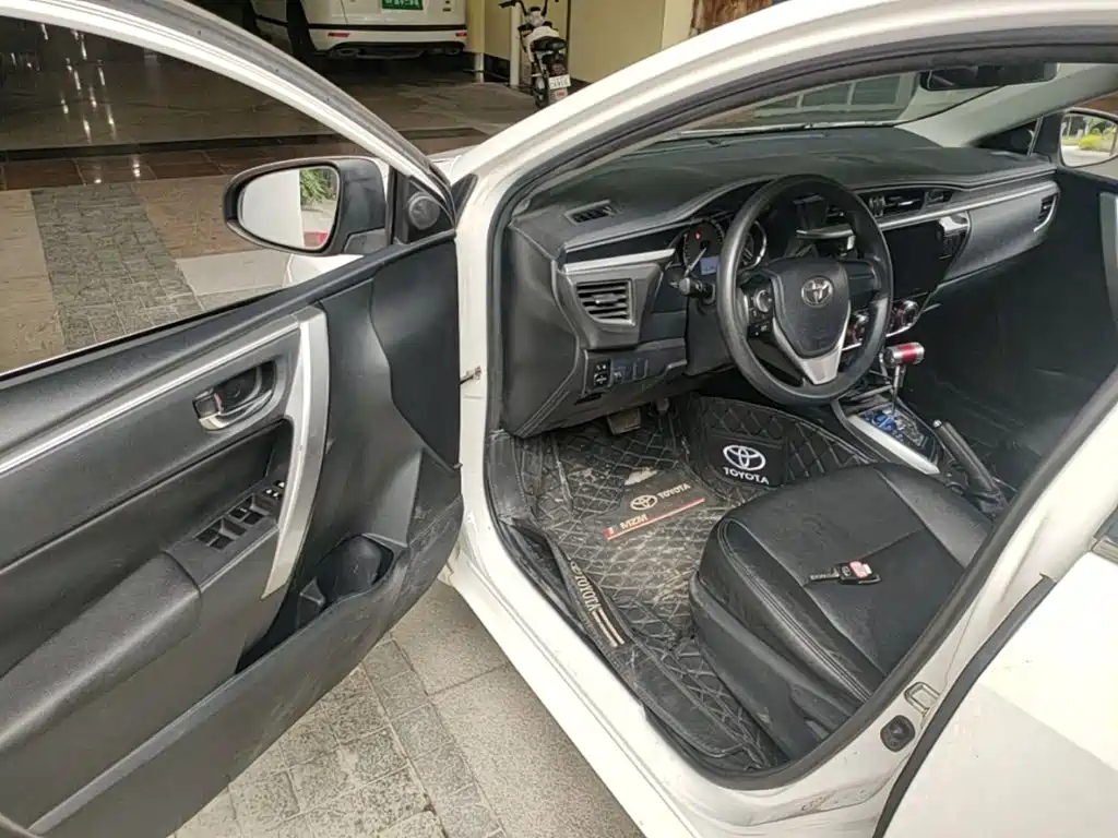 Toyota Corolla — миниатюра 12