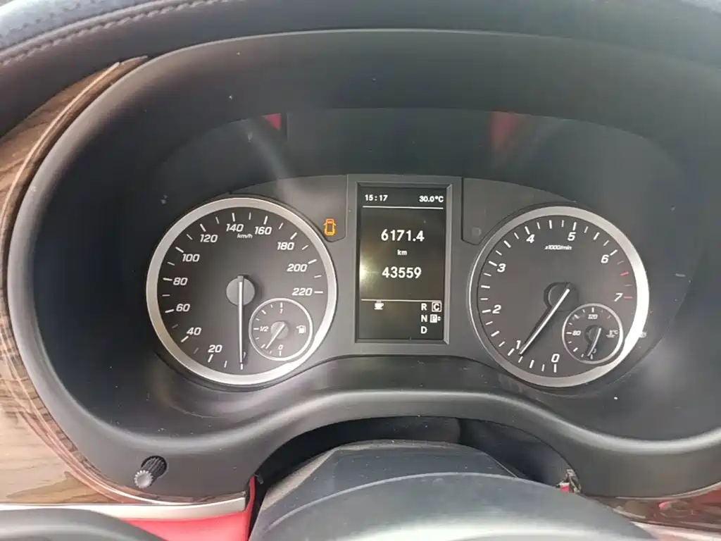 Mercedes-Benz Vito — миниатюра 12
