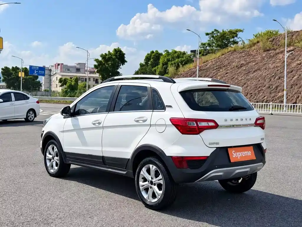 BAIC Senova X25 — миниатюра 7