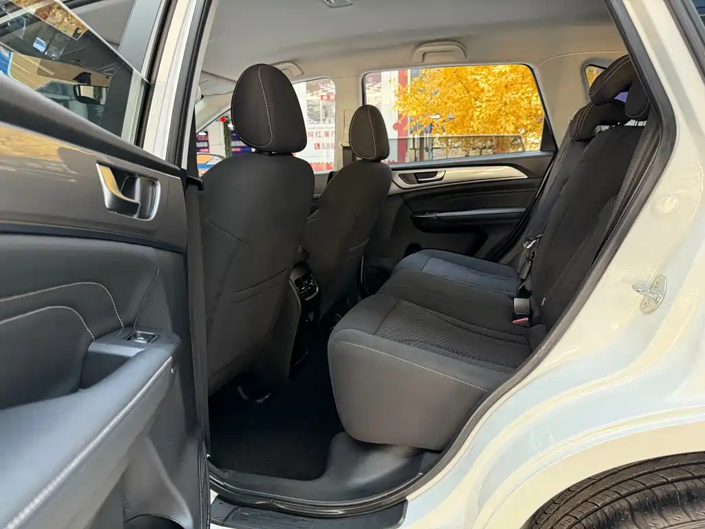 Haval M6 — миниатюра 10