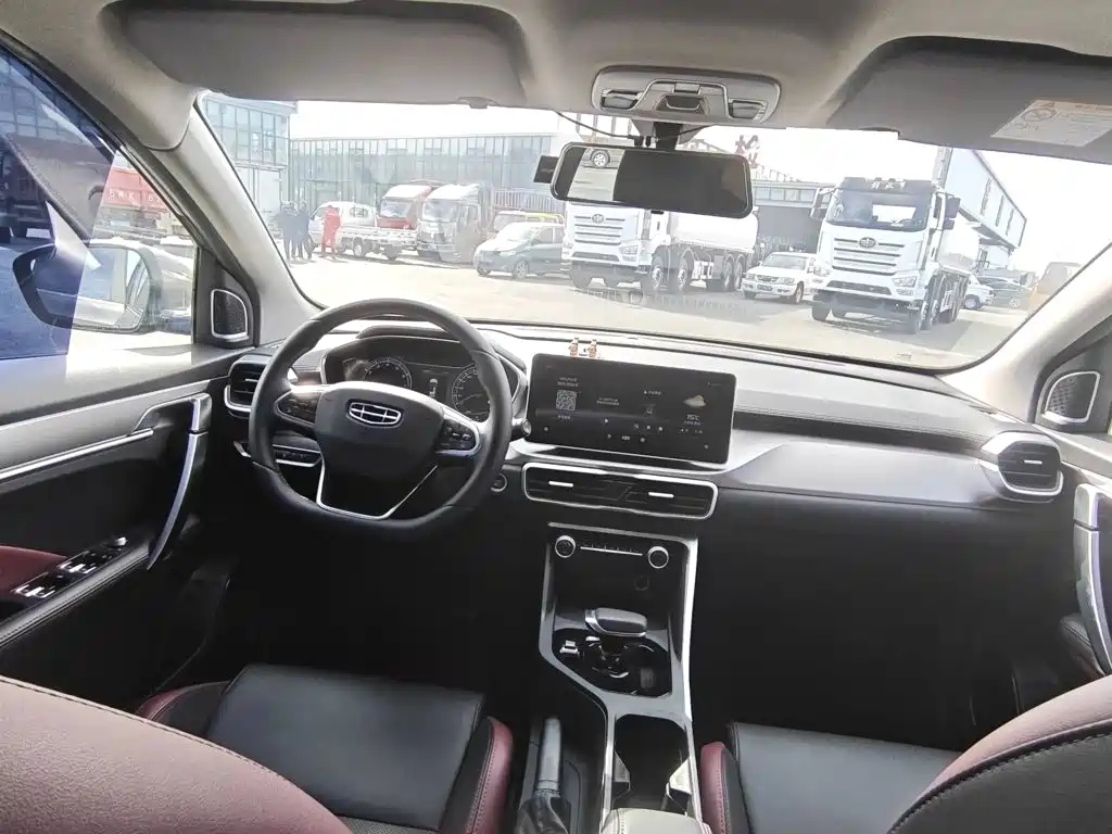 Geely Binyue — миниатюра 14
