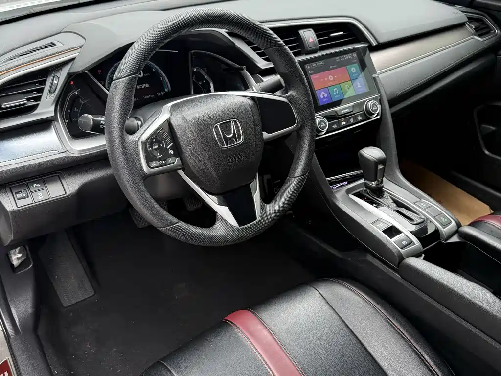 Honda Civic — миниатюра 5