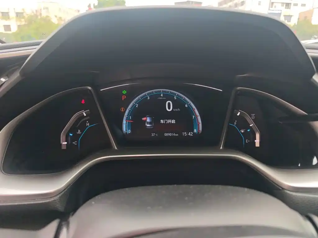 Honda Civic — миниатюра 12