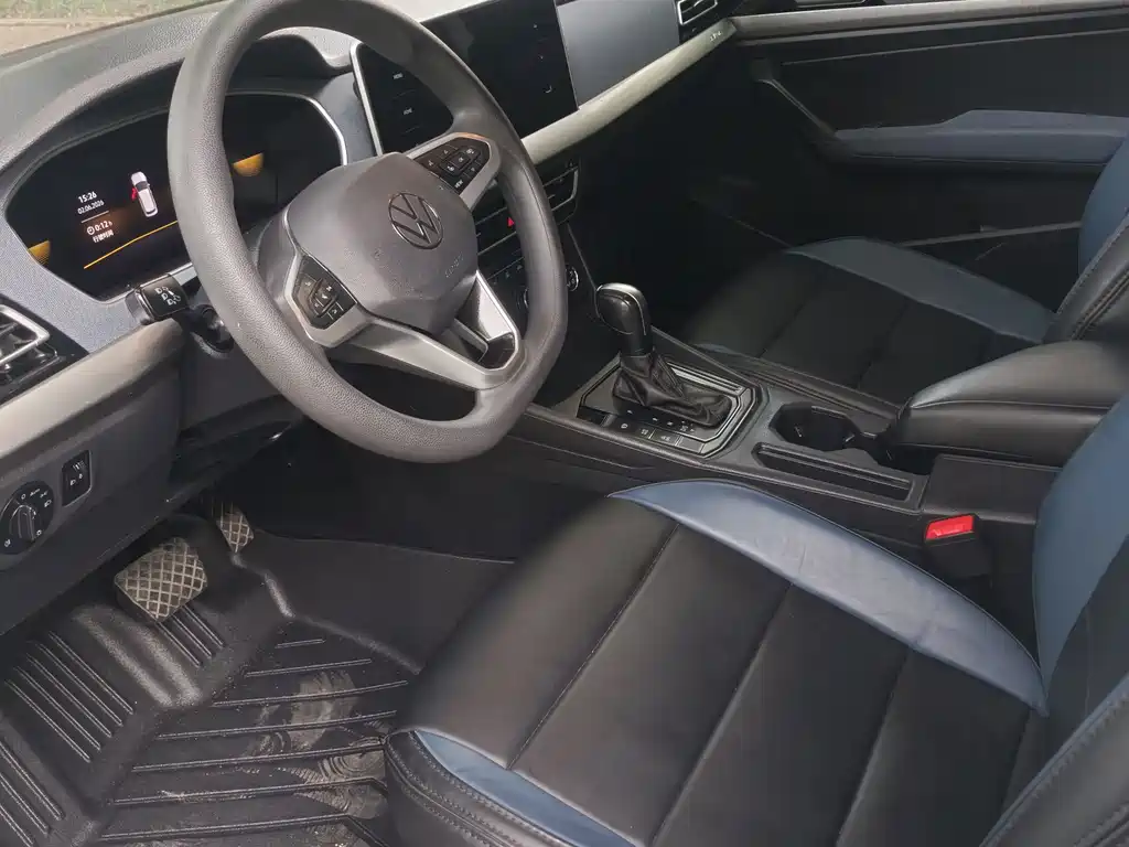 Volkswagen Lavida — миниатюра 3