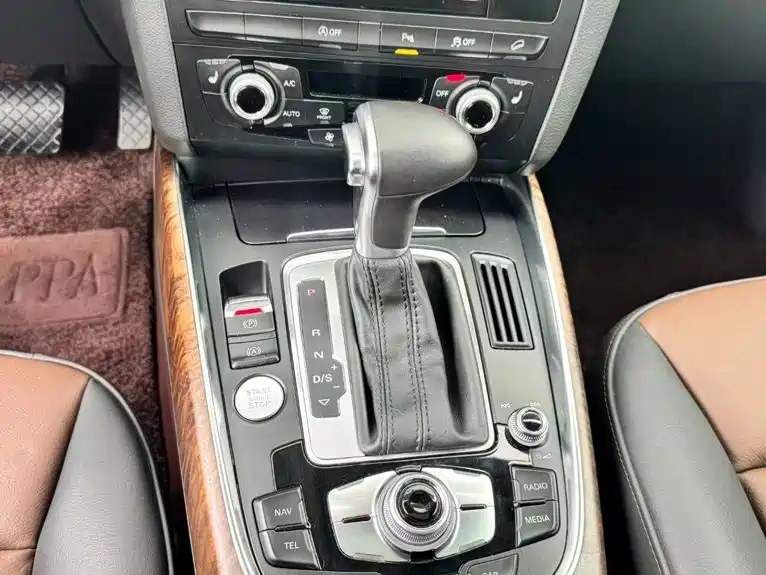 Audi Q5 — миниатюра 12