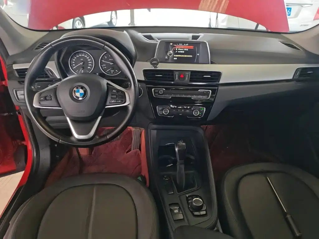 BMW X1 — миниатюра 10