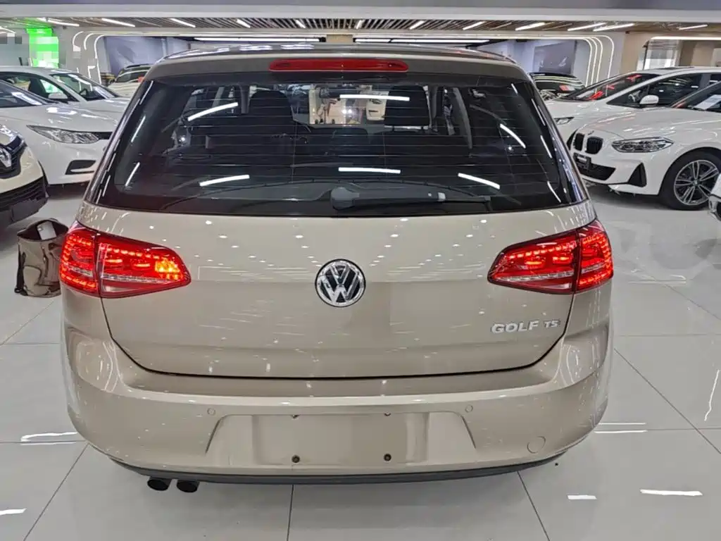 Volkswagen Golf — миниатюра 6