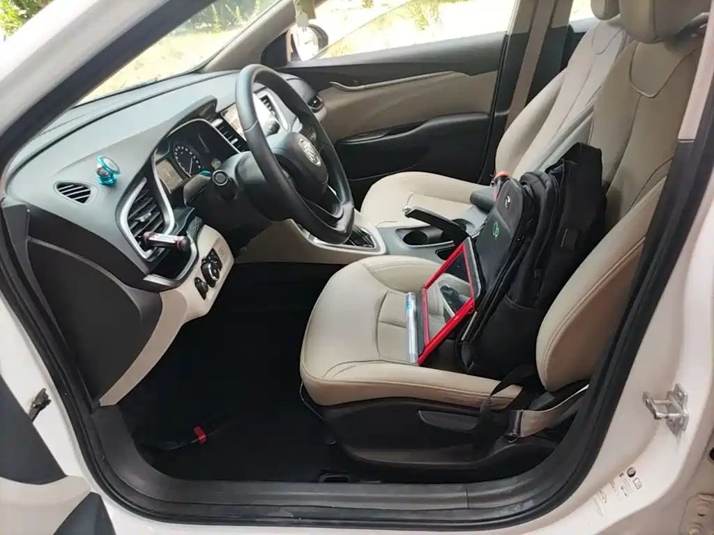 Buick Excelle — миниатюра 15