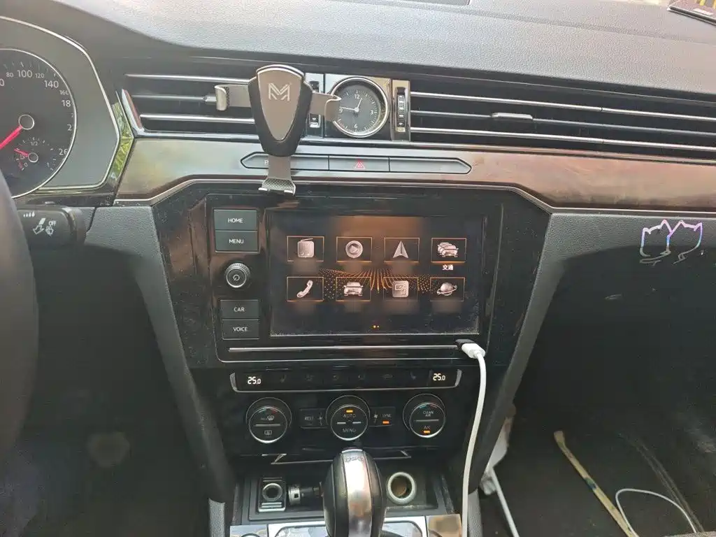 Volkswagen Magotan — миниатюра 6
