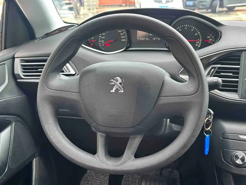 Peugeot 308S — миниатюра 7