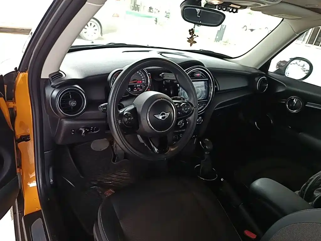 MINI Mini — миниатюра 10