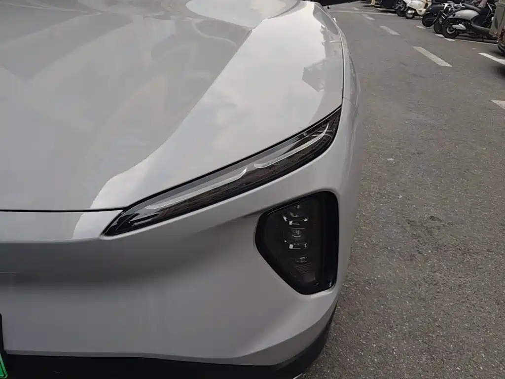 NIO ES6 — миниатюра 24