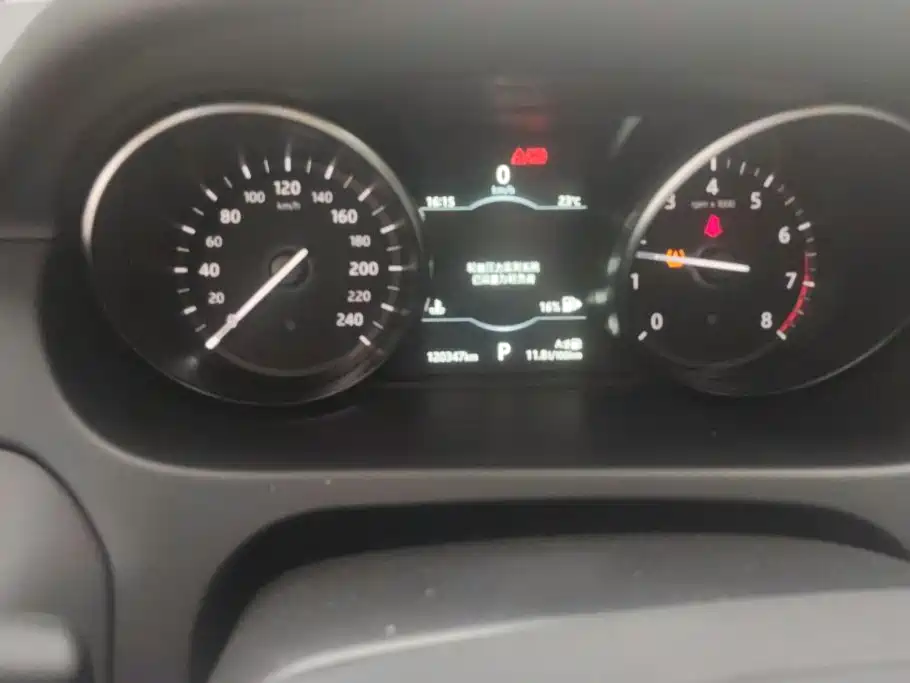 Land Rover Discovery Sport — миниатюра 14