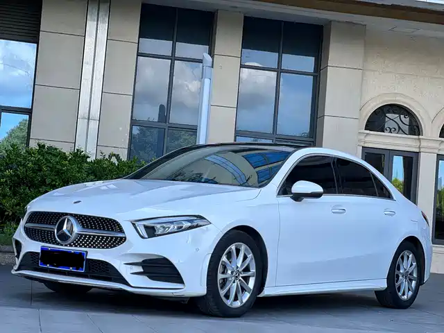 MERCEDES BENZ A CLASS