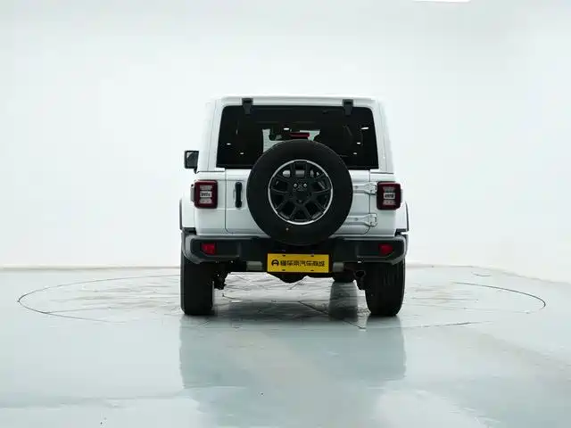 Jeep Wrangler — миниатюра 21