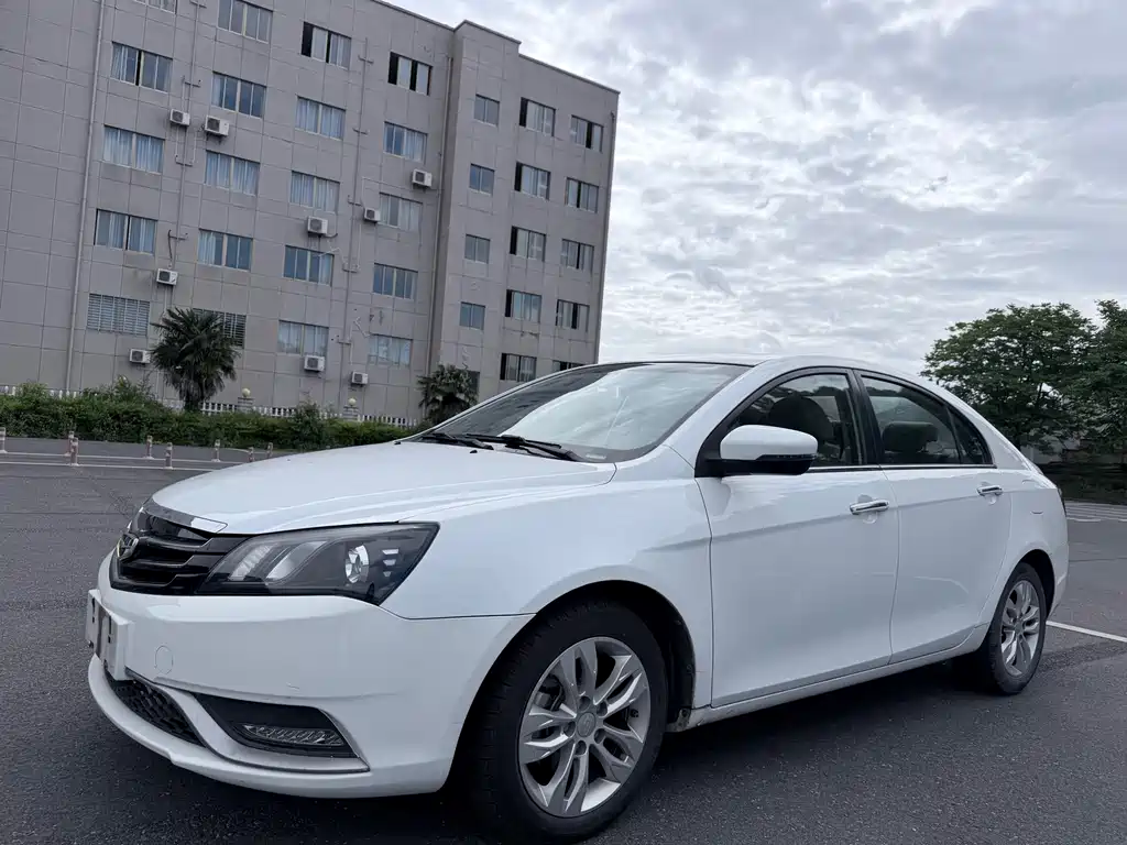 Geely Emgrand 2015