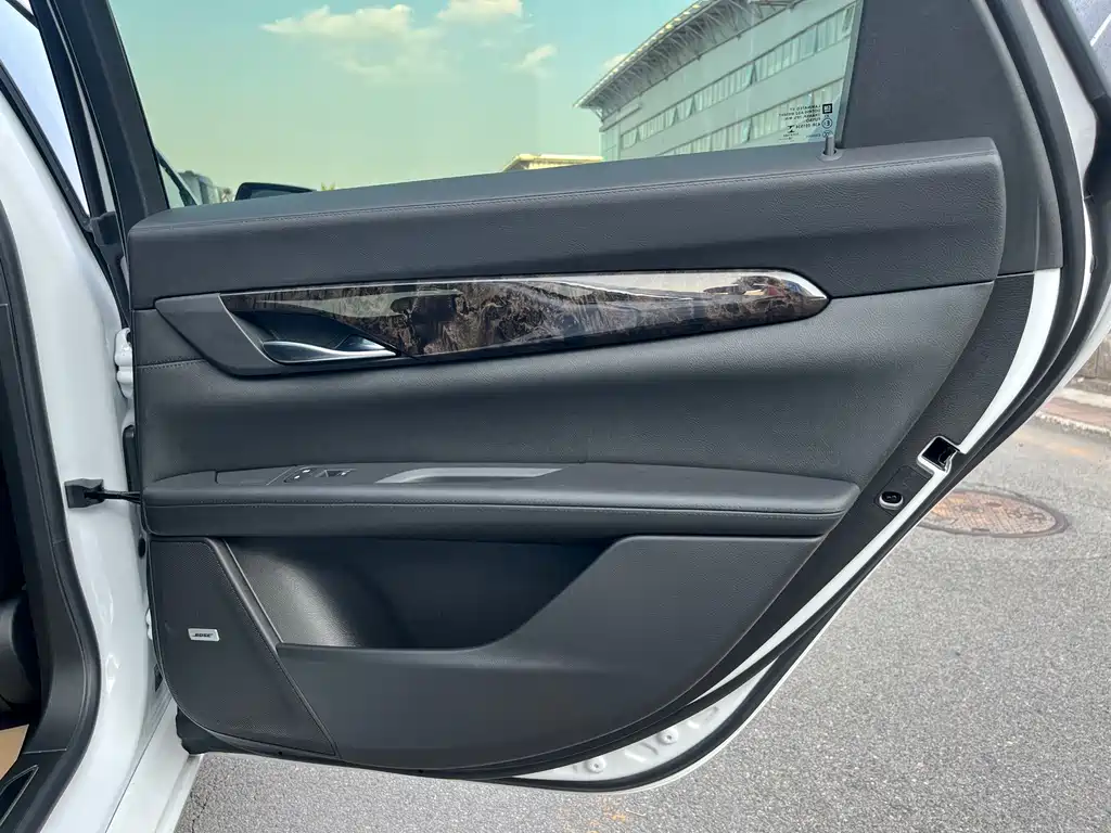 Cadillac CT6 — миниатюра 28