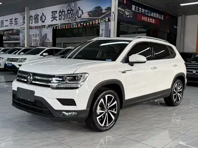 VOLKSWAGEN TUYUE