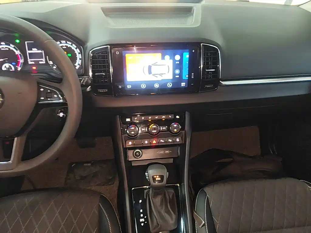 Skoda Karoq — миниатюра 13