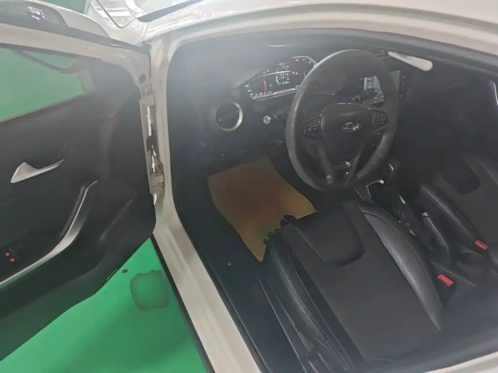 Chery Tiggo 3x — миниатюра 16