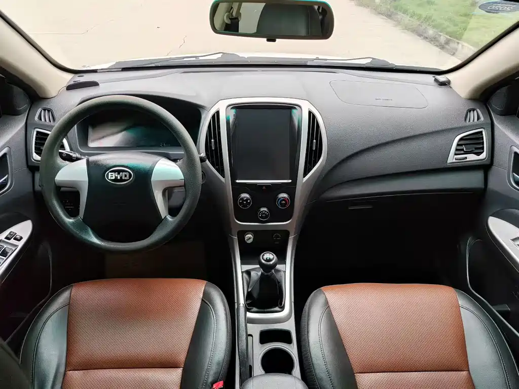 BYD F3 — миниатюра 9