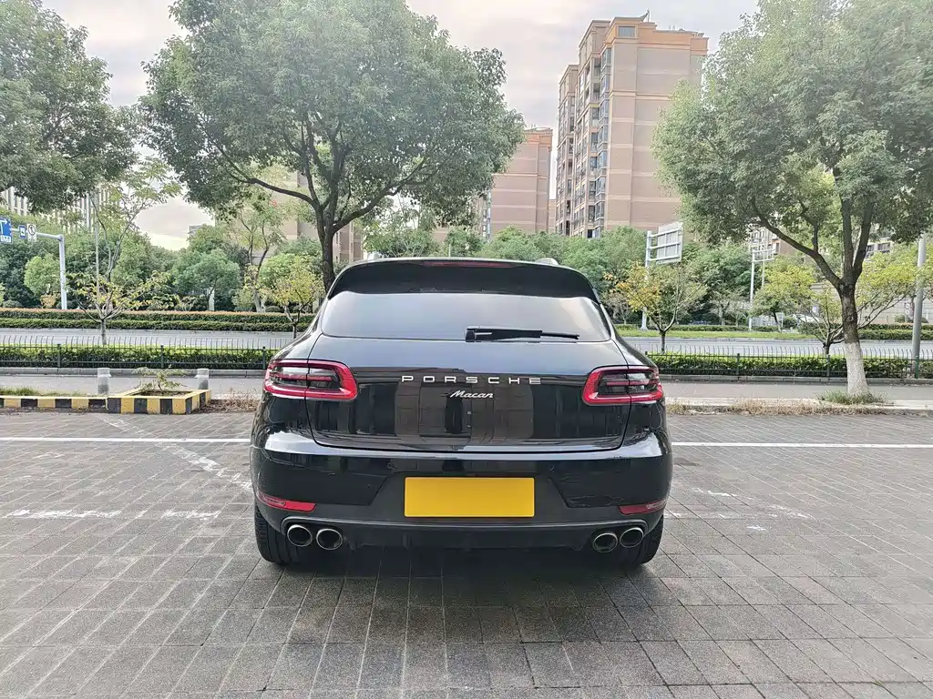 Porsche Macan — миниатюра 19