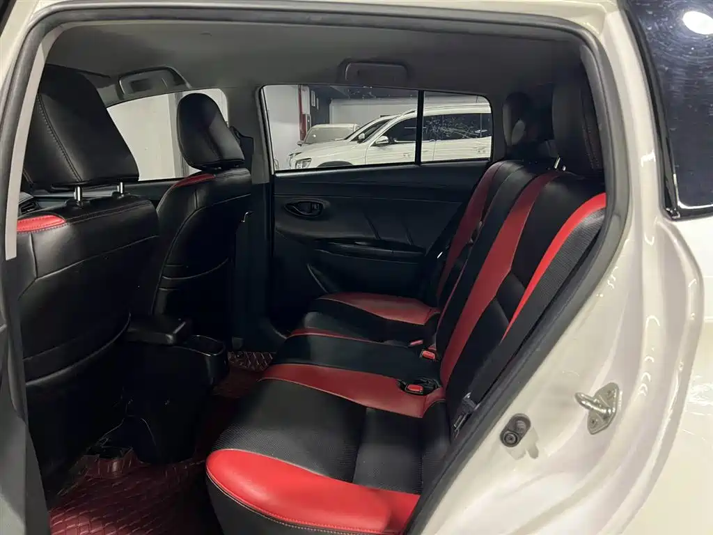 TOYOTA YARIS L ZHIXUAN