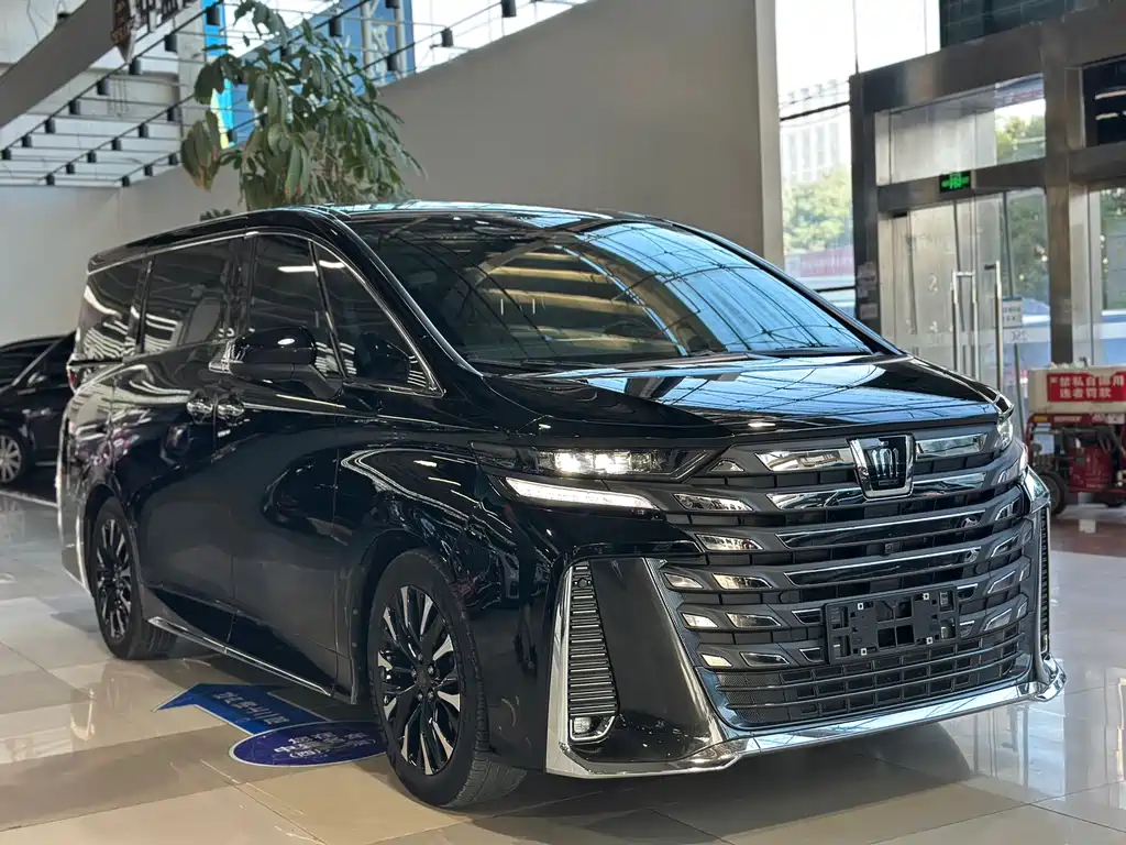 Toyota Vellfire 2023 2.5L HV