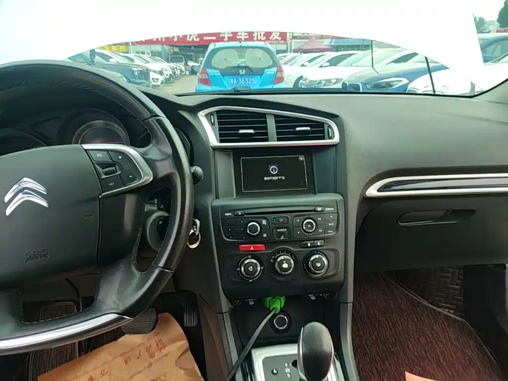 Citroen C4L — миниатюра 13